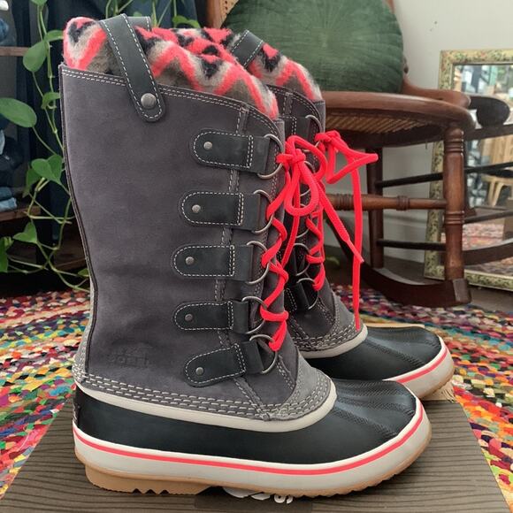 Women’s Sorel Joan of Arctic Knit Gray & Hot Pink Waterproof Snow Rain Boots - 8 - Picture 4 of 10